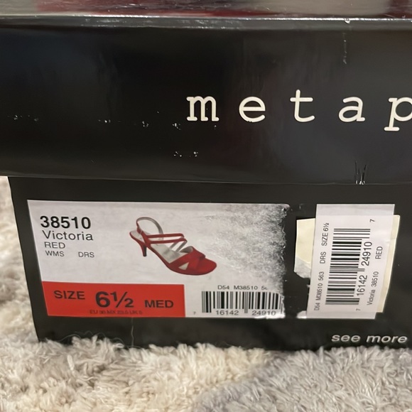 Metaphor red ruby heels - Picture 7 of 7